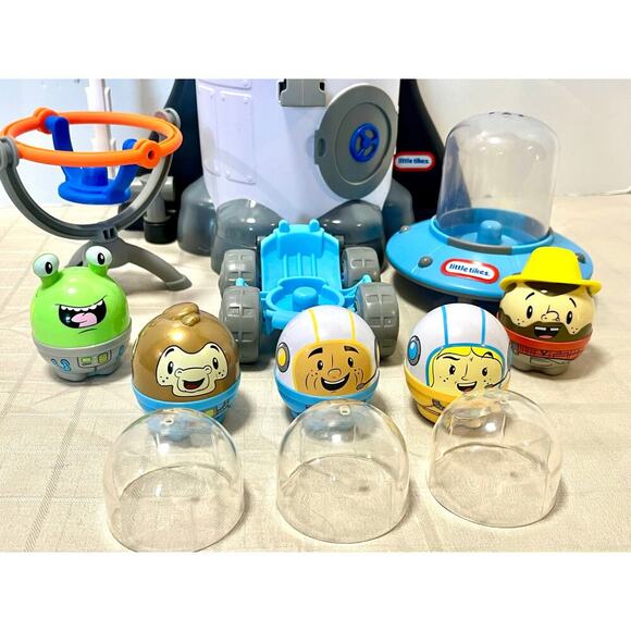 Toddle Tots Launch Time Rocket &  Far Out Farm alien farmer astronauts blocks - Picture 9 of 9